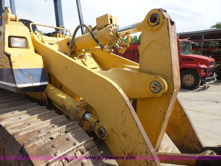 image for item BS9828 1993 Komatsu D66S track loader