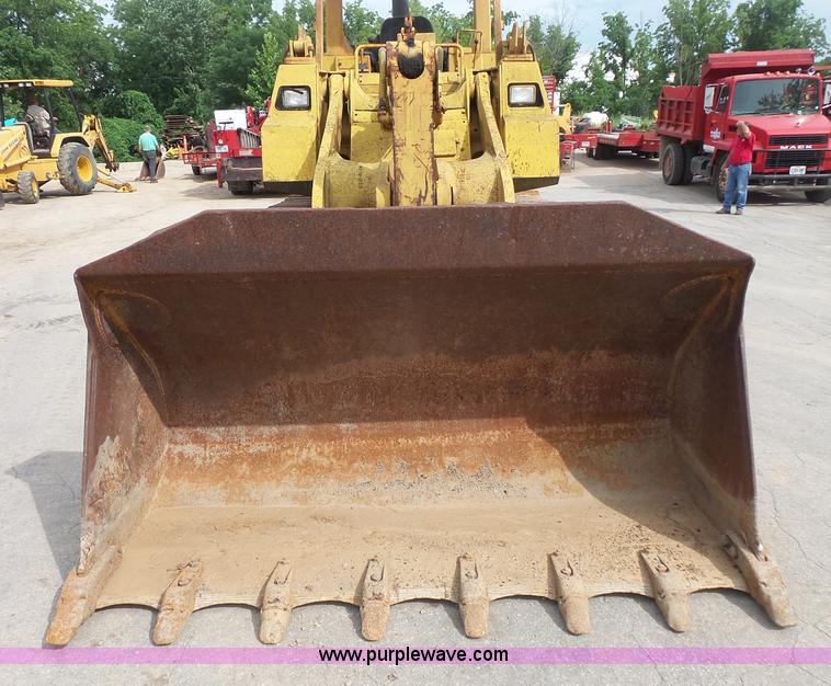 image for item BS9829 1987 Komatsu D66S track loader