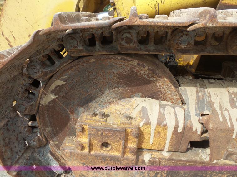 image for item BS9829 1987 Komatsu D66S track loader