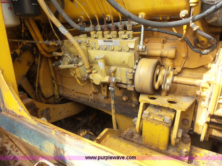 image for item BS9829 1987 Komatsu D66S track loader