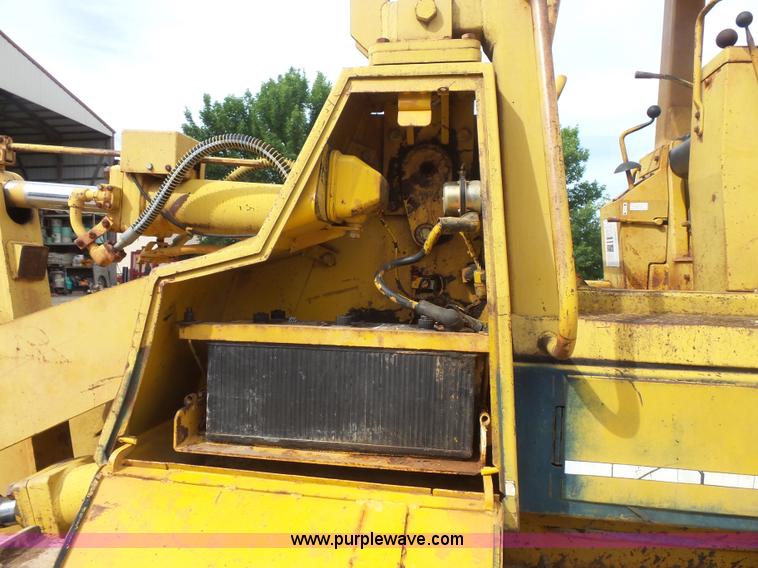 image for item BS9829 1987 Komatsu D66S track loader