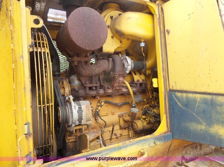 image for item BS9829 1987 Komatsu D66S track loader