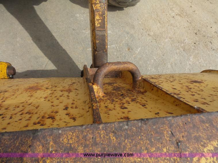 image for item BS9830 1993 John Deere 410D backhoe