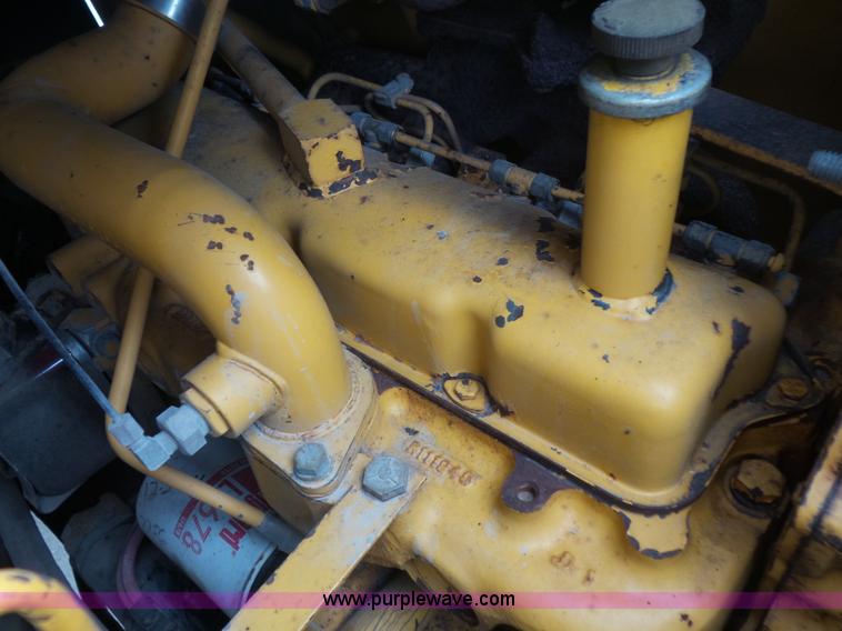 image for item BS9830 1993 John Deere 410D backhoe