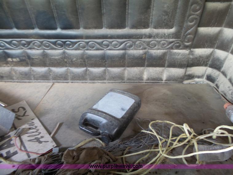 image for item BW9054 1978 Peterbilt 352M semi truck