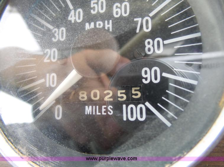 image for item BW9054 1978 Peterbilt 352M semi truck