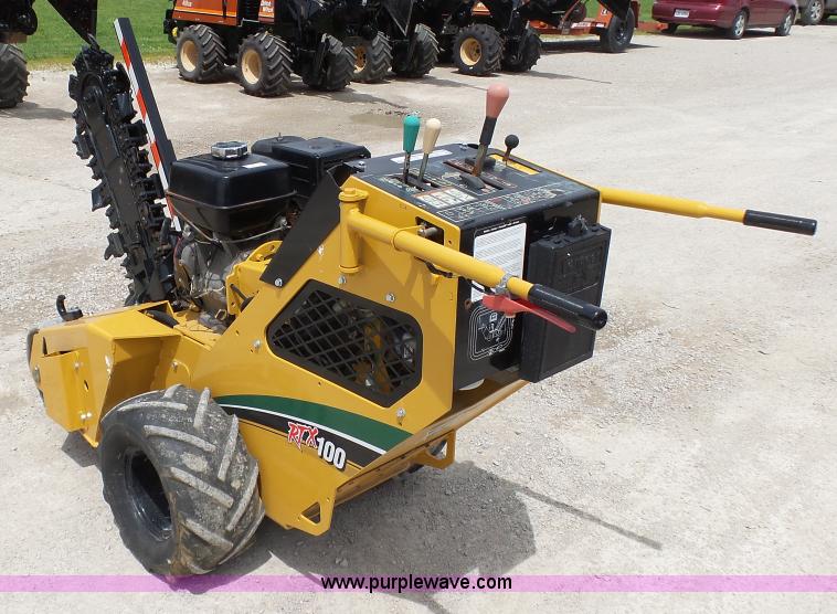 image for item BW9763 Vermeer RTX100 trencher