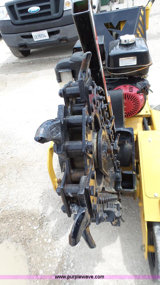 image for item BW9763 Vermeer RTX100 trencher