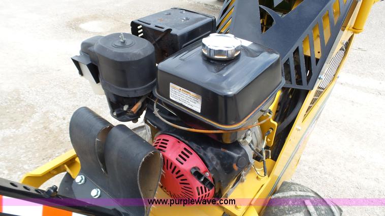image for item BW9763 Vermeer RTX100 trencher