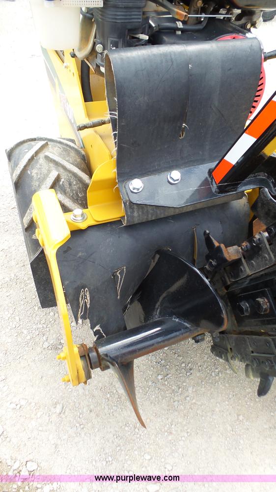 image for item BW9763 Vermeer RTX100 trencher