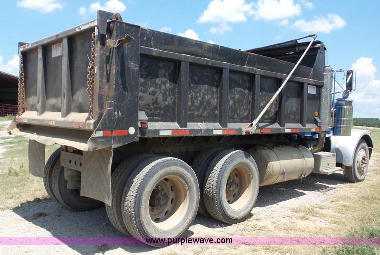 image for item BZ9608 1998 Peterbilt 378 dump truck