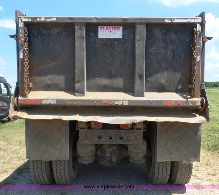 image for item BZ9608 1998 Peterbilt 378 dump truck