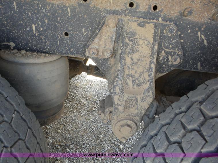 image for item BZ9608 1998 Peterbilt 378 dump truck