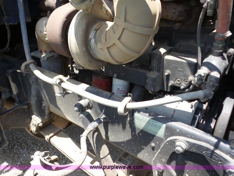 image for item BZ9608 1998 Peterbilt 378 dump truck