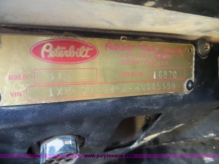 image for item BZ9608 1998 Peterbilt 378 dump truck