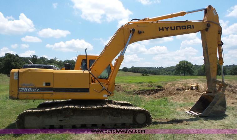image for item BZ9609 2006 Hyundai Robex 250LC-7 excavator