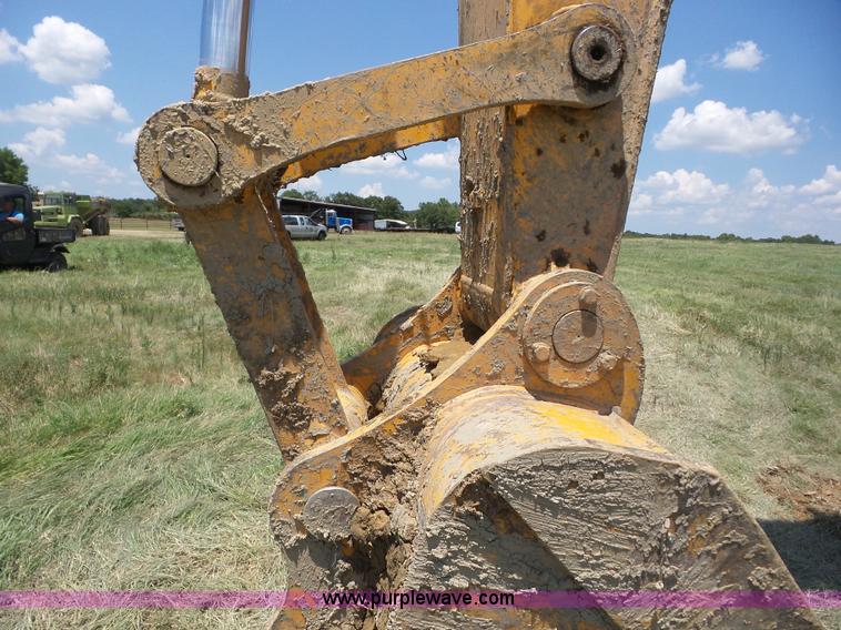 image for item BZ9609 2006 Hyundai Robex 250LC-7 excavator