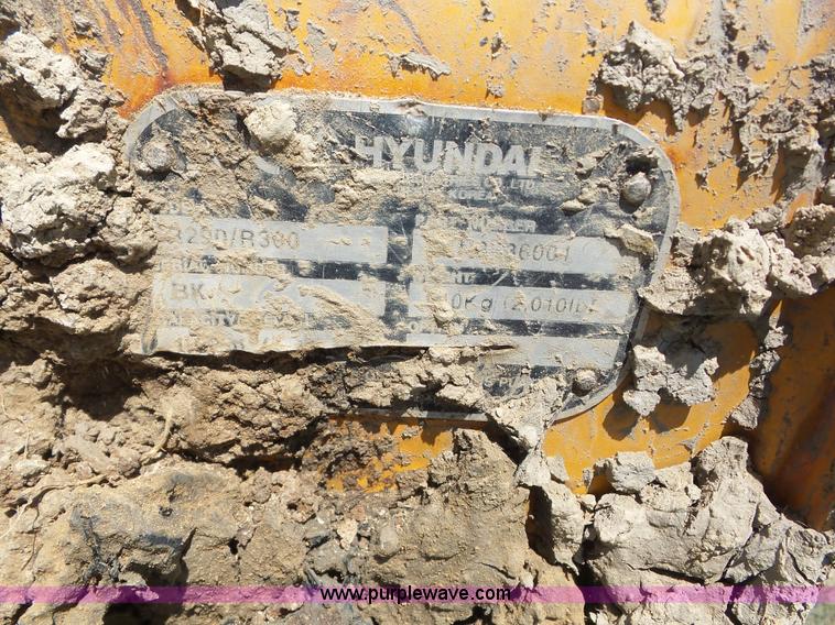 image for item BZ9609 2006 Hyundai Robex 250LC-7 excavator