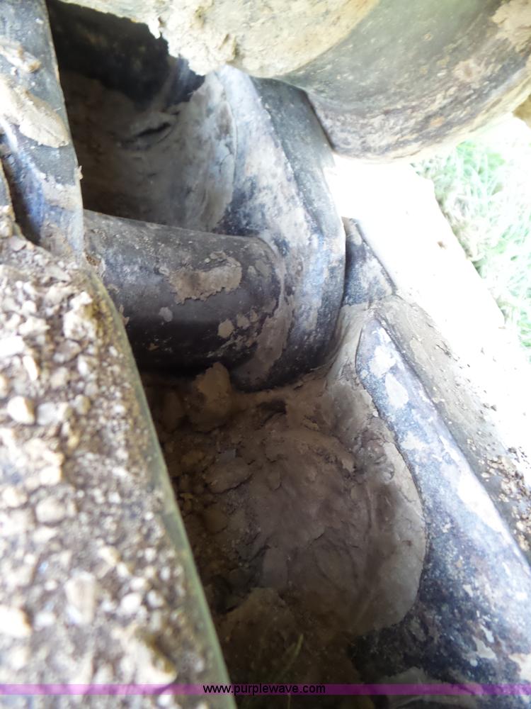 image for item BZ9609 2006 Hyundai Robex 250LC-7 excavator