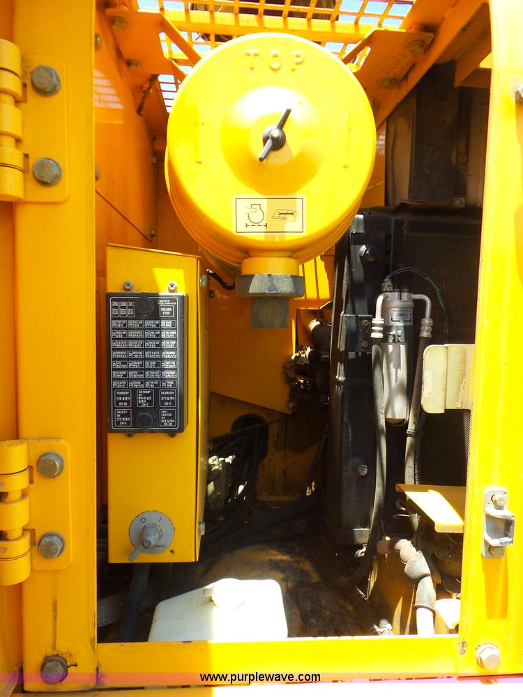 image for item BZ9609 2006 Hyundai Robex 250LC-7 excavator