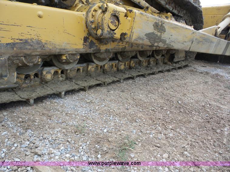 image for item BZ9610 1987 Caterpillar D7H dozer