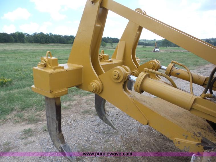 image for item BZ9610 1987 Caterpillar D7H dozer