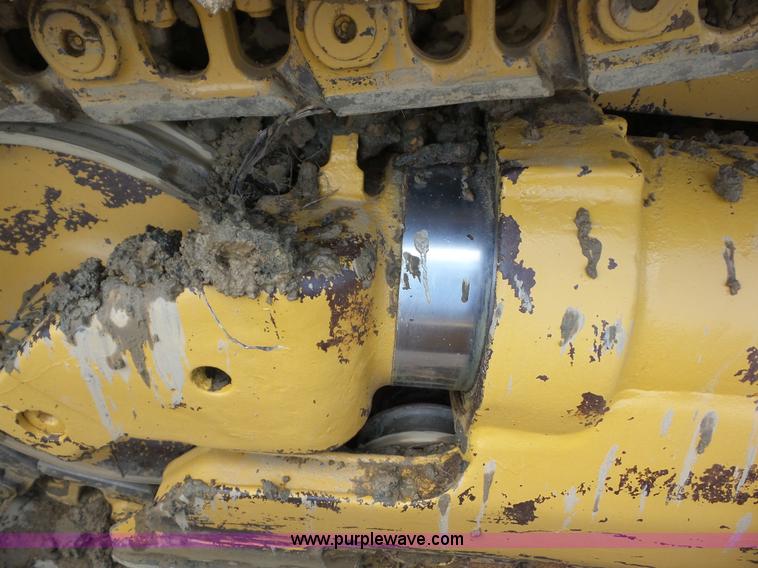 image for item BZ9610 1987 Caterpillar D7H dozer