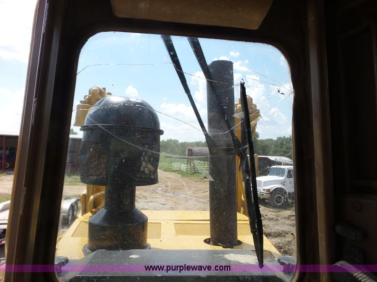 image for item BZ9610 1987 Caterpillar D7H dozer