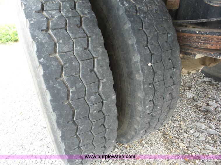 image for item BZ9615 1994 Chevrolet Kodiak flatbed truck