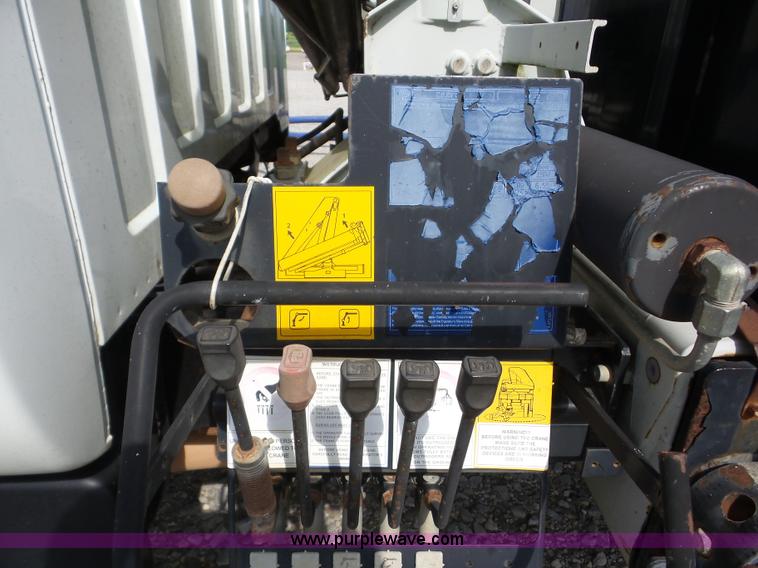 image for item BZ9615 1994 Chevrolet Kodiak flatbed truck