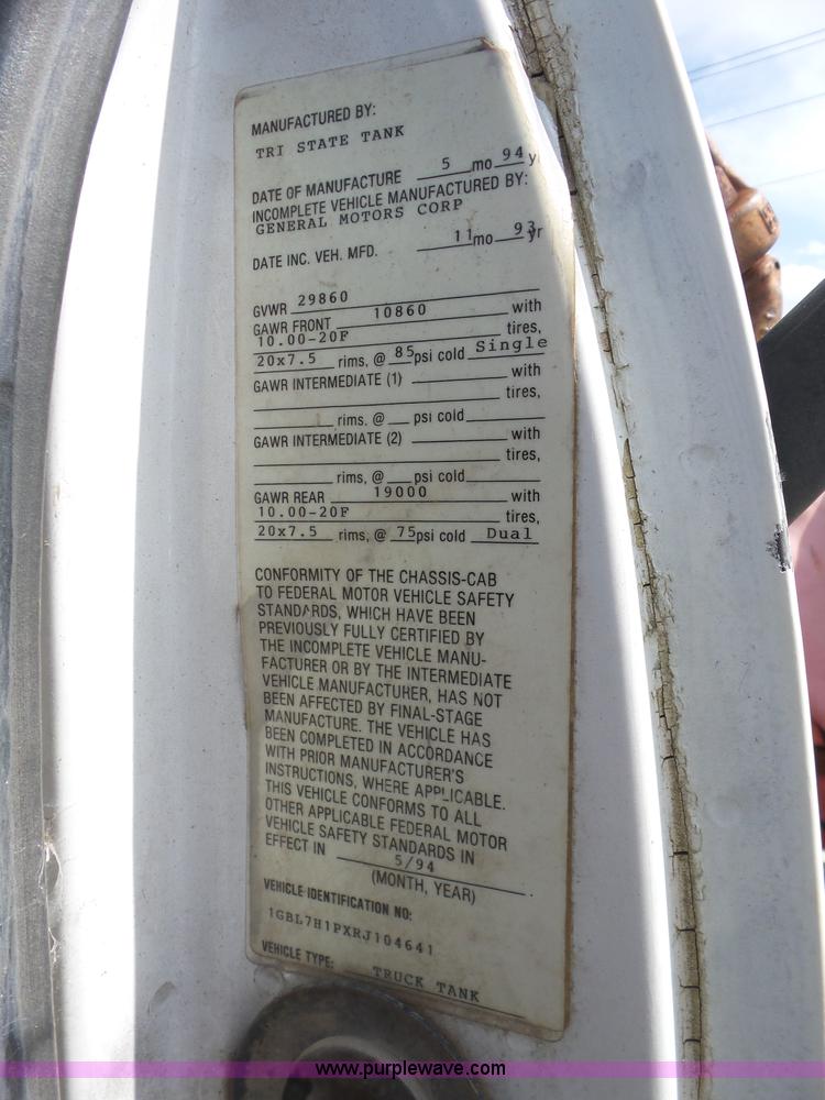 image for item BZ9615 1994 Chevrolet Kodiak flatbed truck