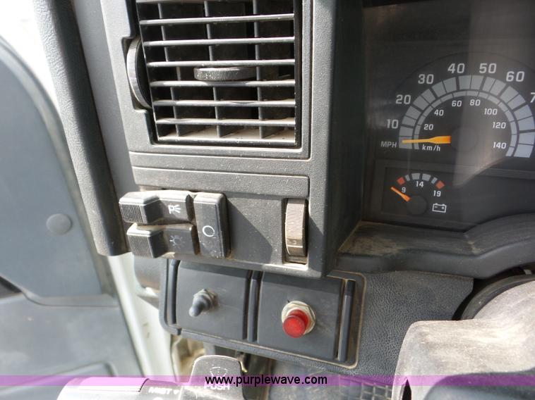 image for item BZ9615 1994 Chevrolet Kodiak flatbed truck