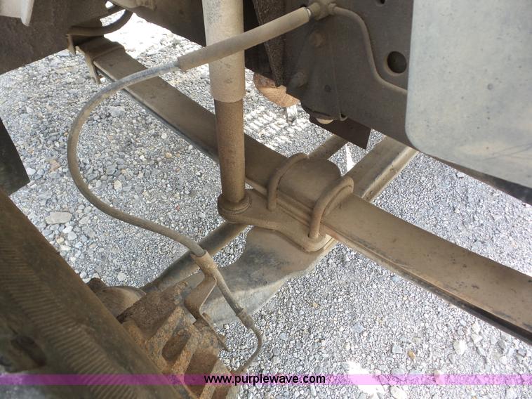 image for item BZ9615 1994 Chevrolet Kodiak flatbed truck