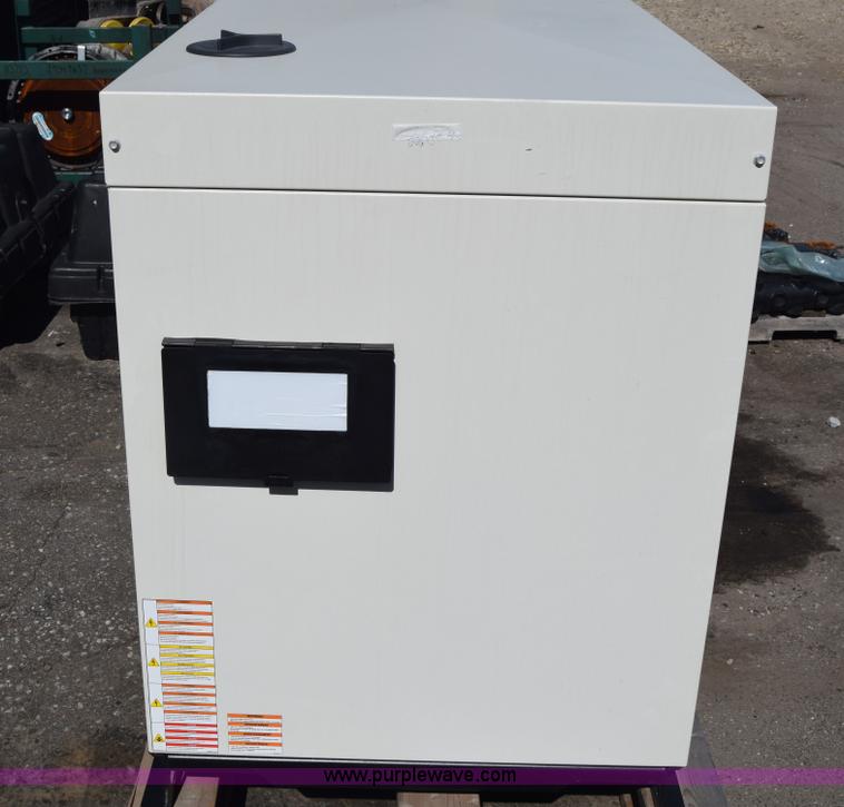 image for item CB9050 2015 Generac Protector RG06024KVSX generator