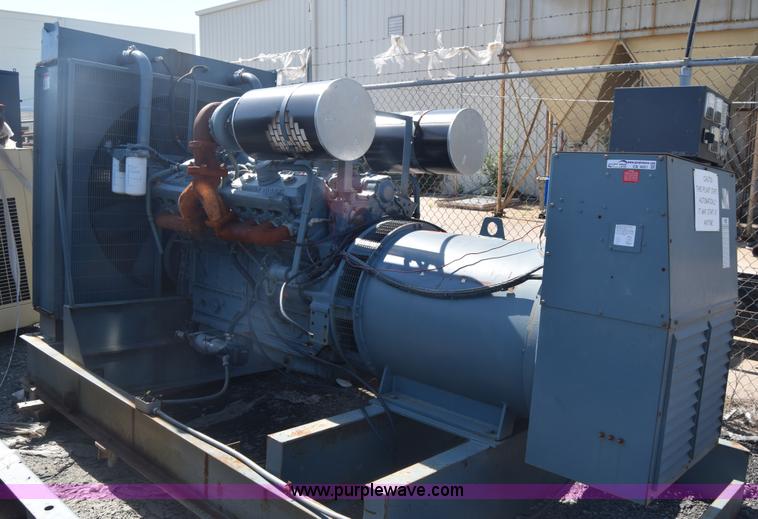 image for item CB9051 1990 Detroit Diesel 8165-7405 generator