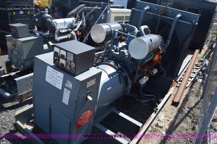 image for item CB9051 1990 Detroit Diesel 8165-7405 generator