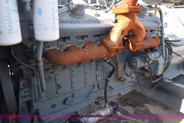 image for item CB9051 1990 Detroit Diesel 8165-7405 generator
