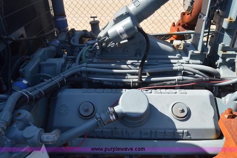 image for item CB9051 1990 Detroit Diesel 8165-7405 generator