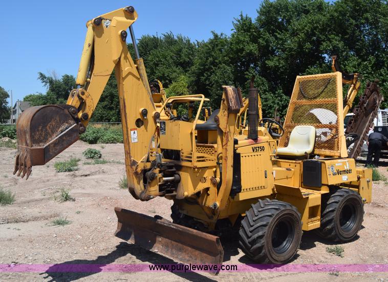image for item CB9060 2001 Vermeer V5750 trencher