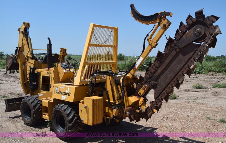 image for item CB9060 2001 Vermeer V5750 trencher