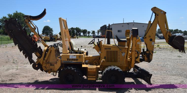 image for item CB9060 2001 Vermeer V5750 trencher