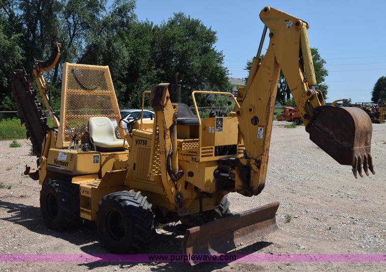 image for item CB9060 2001 Vermeer V5750 trencher