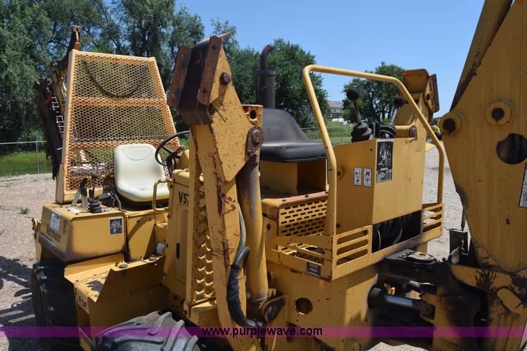 image for item CB9060 2001 Vermeer V5750 trencher