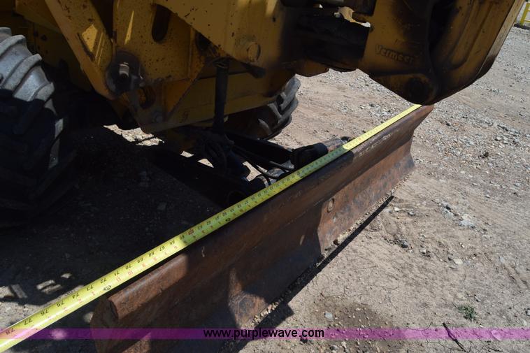 image for item CB9060 2001 Vermeer V5750 trencher