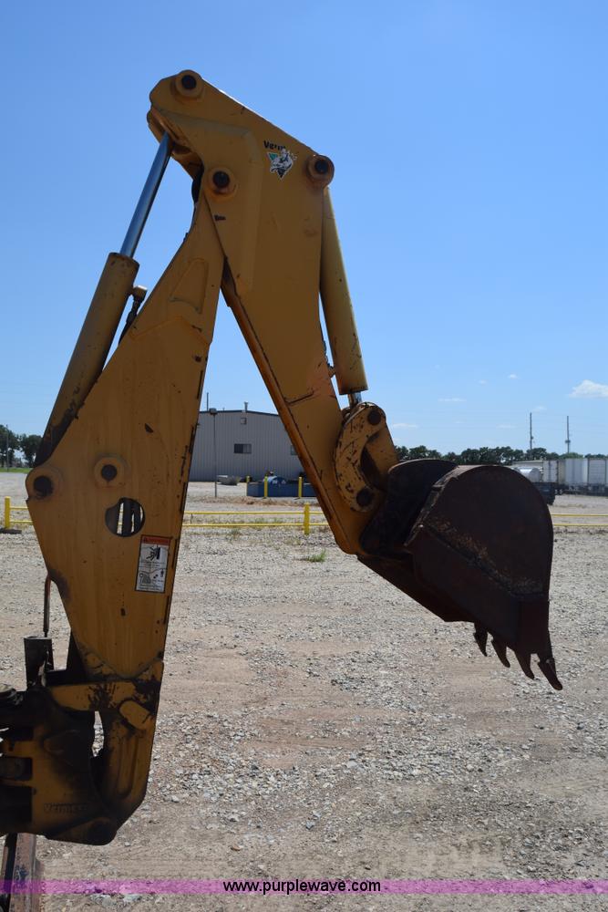 image for item CB9060 2001 Vermeer V5750 trencher