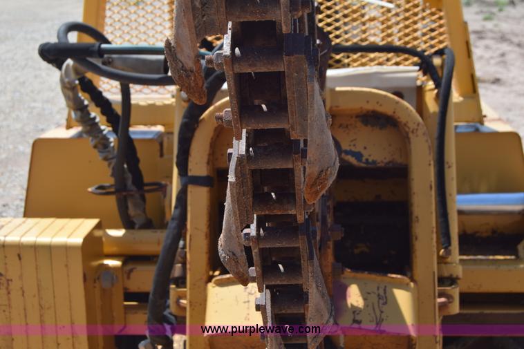 image for item CB9060 2001 Vermeer V5750 trencher
