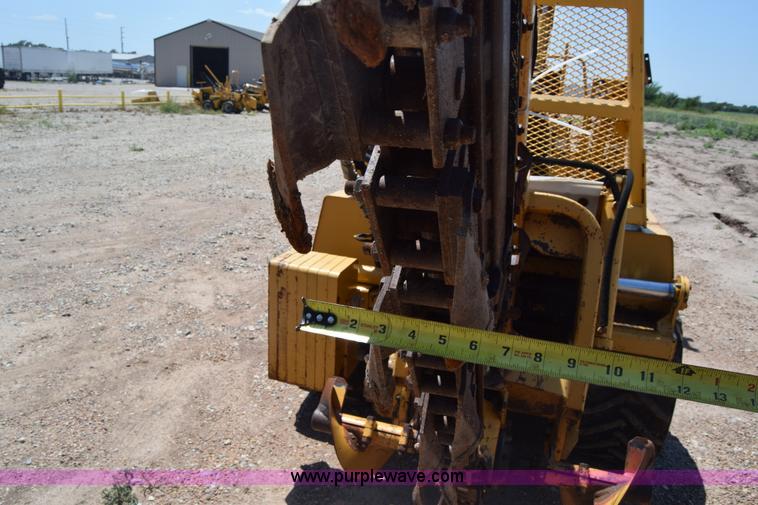 image for item CB9060 2001 Vermeer V5750 trencher
