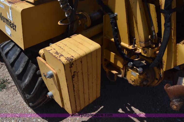 image for item CB9060 2001 Vermeer V5750 trencher