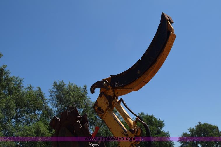 image for item CB9060 2001 Vermeer V5750 trencher