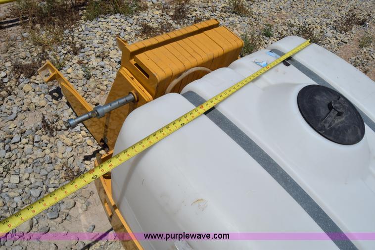 image for item CB9064 2007 Vermeer ATT1250 water tank